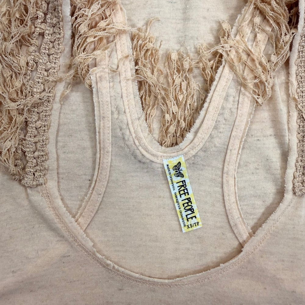 VTG. Free People Cream Slub Knit Racerback Tank Top Fringe Crochet Trim XS - Picture 7 of 9